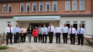 Başkan Kesikbaş, “Özel eğitimin destekçisi olmaya devam edeceğiz”