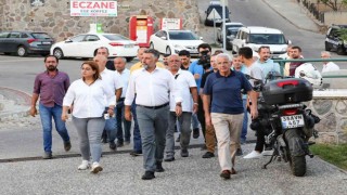 Başkan Sandal, Körfez Mahallesinde vatandaşla buluştu