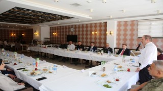 Bayburtta, mülki idare amirleri ve il jandarma komutanı için veda yemeği düzenlendi