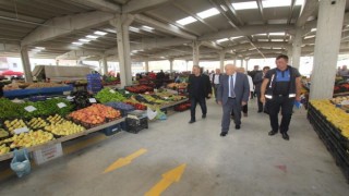 Bayburtta pazar esnafı yeni yerine taşındı