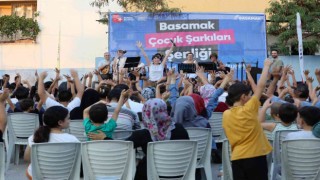 Bayraklılı çocuklar bu şenliği çok sevdi