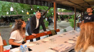 Belediye Başkanı Mehmet Talat Bakkalcıoğlu genç sporculara yeni sezonda başarılar diledi