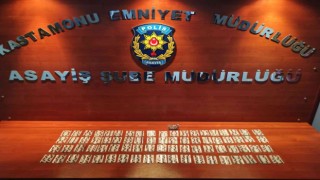 Bin 76 adet sentetik hapla yakalanan 2 şahıs tutuklandı