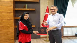 Bingölde bocce birincileri ödüllendirildi