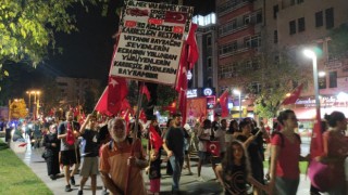 Binlerce kişi fener alayında buluştu