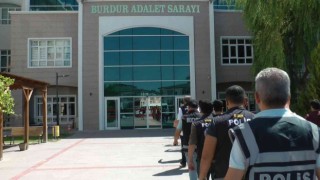 Burdurda siber dolandırıcılığa 5 tutuklama