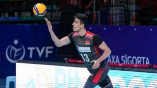 Bursa Büyükşehir Belediyespor Erkek Voleybol Takımının son transferi Halit Kurtuluş