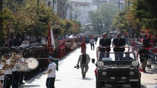 Bursada 30 Ağustos Zafer Bayramının 100üncü yıl coşkusu