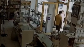 Bursada sadaka kutusu hırsızlığı kameralarda
