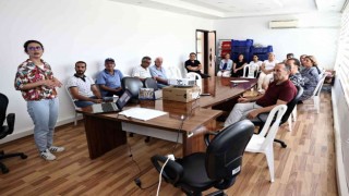Büyükşehir çiftçinin toprağını analiz ediyor