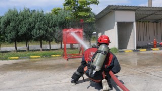 Büyükşehir geleceğin itfaiyecilerini eğitiyor