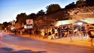 Çakal ve Reckol hayranları Bodrum Antike sığmadı