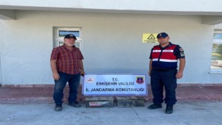 Çalınan aküler jandarma ekiplerince bulunarak sahibine teslim edildi
