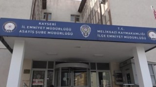 Çalıntı malzemelerin üzerindeki parmak izleri birçok şüphelileri yakalattı