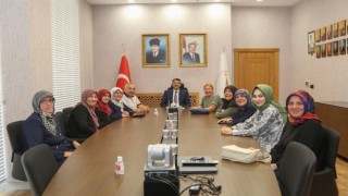 Çamlıca Köyü Kadın Kooperatifini kabul etti