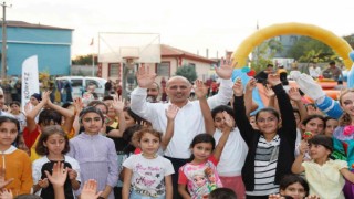 Çocuk şenliklerinde minikler eğlencenin doruğunu yaşadı