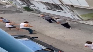 Çocukların kavgasına büyükler dahil olunca bıçaklar konuştu