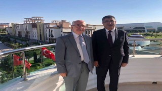 Cumhurbaşkanlığı Sosyal Politikalar Kurulu Üyesi Yılmazdan Rektör Aktekine ziyaret