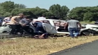 Denizliden Ağrıya giden otomobil Erzurumda kaza yaptı: 1 ölü 3 yaralı