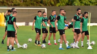Denizlispor 3 puan için Manisada