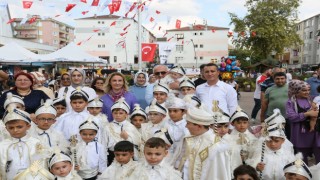 Derincede coşkulu sünnet şöleni