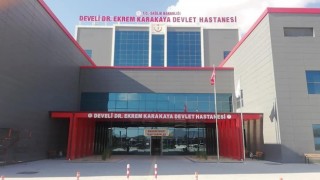 Develideki Dr. Ekrem Karakaya Devlet Hastanesinin tabelaları asıldı