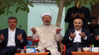 Diyanet İşleri Başkanı Erbaştan, Derikte taziye ziyareti