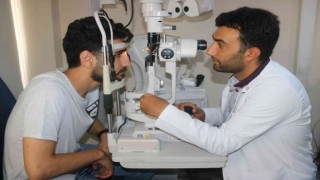 Diyarbakırda sıcaklarla birlikte göz kuruluğu şikayeti pik seviyede
