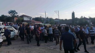 Drenaj kuyusunda zehirlenen 3 kardeş toprağa verildi