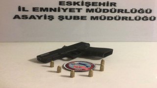Düğün konvoyunda havaya ateş açan şahıs yakalandı