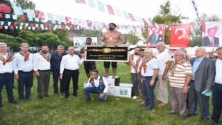 Dursunbeyde Başpehlivan İsmail Koç