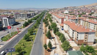Elazığda 7 bin 200 metrelik bisiklet yolunun yapımı sürüyor