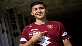 Emirhan İlkhandan Beşiktaşa veda paylaşımı