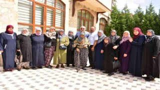Erenköy Mahalle sakinlerinden Başkan Bozkurta teşekkür ziyareti