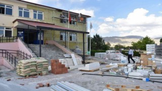 Erzincanda okullar yeni döneme hazırlanıyor