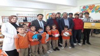 Erzincanda “Temel Eğitimde 10.000 Okul Projesi” hayata geçirildi