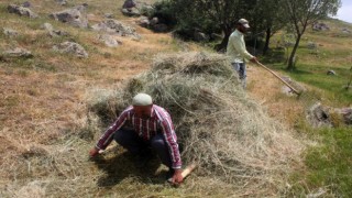 Erzincanda vatandaşların kış hazırlığı