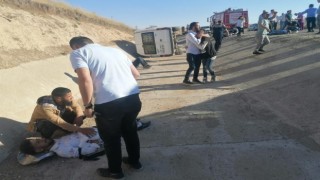 Erzurumda feci kaza: 1 ölü, 8 yaralı