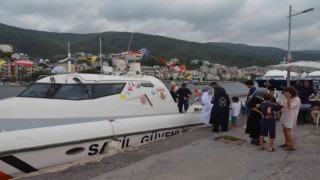 Esenköyde vatandaşlar Sahil Güvenlik teknesi gezdi