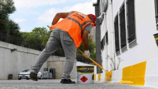 Esenyurtta okul bahçeleri renklendi