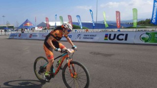 Eskişehirli millî bisikletçi UCI Dünya Kupasını 8inci sırada tamamladı