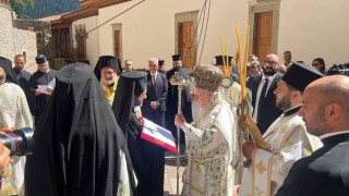 Fener Rum Patriği Bartholomeos ayin için Sümela Manastırına geldi