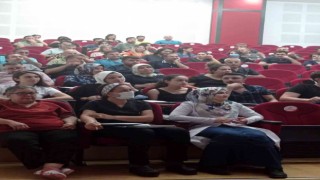 GAÜN Diş Hekimliği Fakültesinde hizmet içi eğitimler verildi