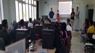 GAÜNde halı tasarımı eğitimleri verildi