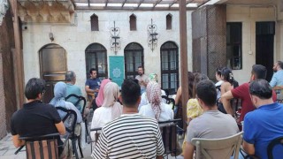 Gaziantepte kindi söyleşilerinin konuğu Yazar Gürdamur oldu
