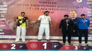 Gölcük Belediyespor başarılara doymuyor
