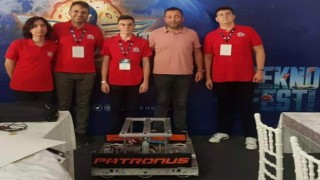Gölcük Fen Lisesi öğrencilerinden büyük başarı