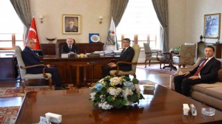 Göreve yeni başlayan kaymakamlardan Vali Karadenize ziyaret
