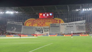 Göztepe taraftarından muhteşem koreografi