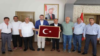 Güngören Belediye Başkanı Bünyamin Demirden Develi ziyareti